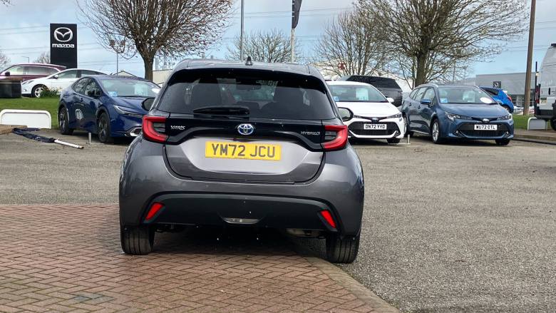 Toyota Yaris 1.5 Hybrid Design 5dr CVT Hybrid Hatchback